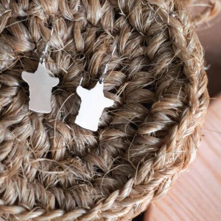 Pendientes plata mini silueta Dama de Baza | HD Joyeros